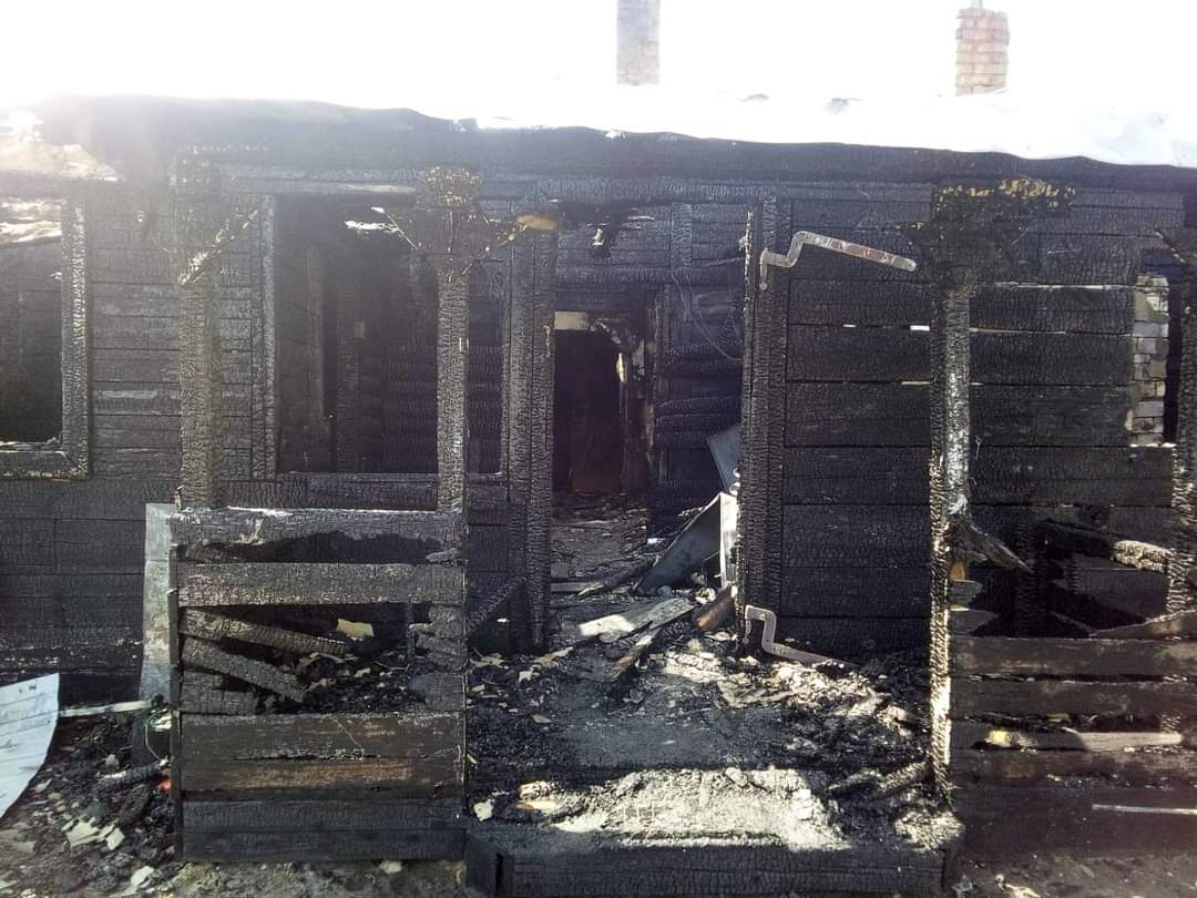 На Рівненщині багатодітна сім’я постраждала від пожежі