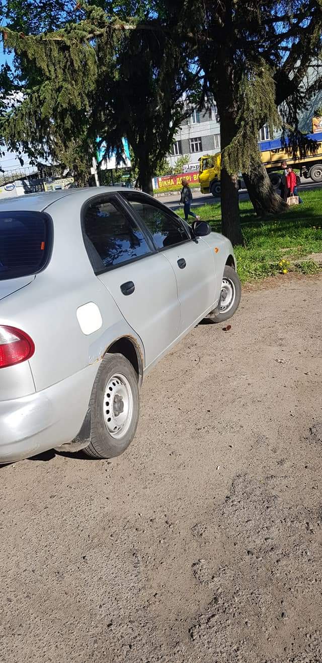 Заступниця мера Рівного скаржиться на службове авто Заступниця мера Рівного скаржиться на службове авто