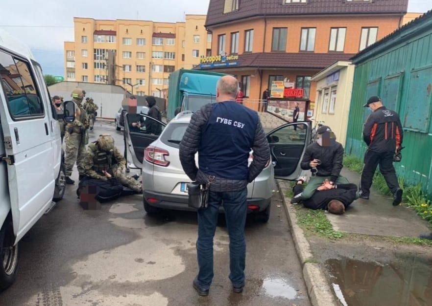 Рівнянина затримали за вимагання неіснуючого боргу