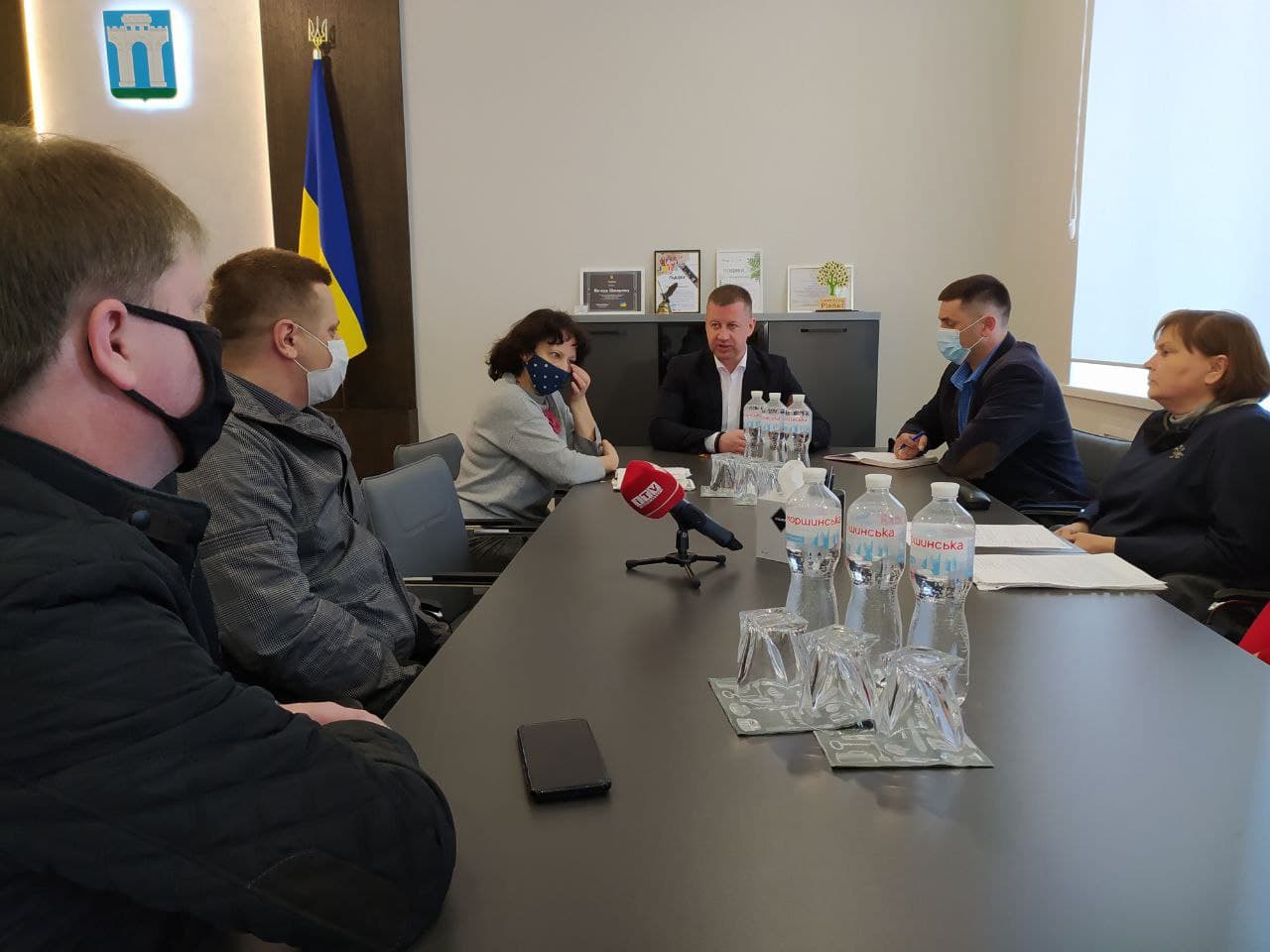 Підприємці з Будинку побуту звернулися до секретаря Рівнеради за підтримкою (ВІДЕО)