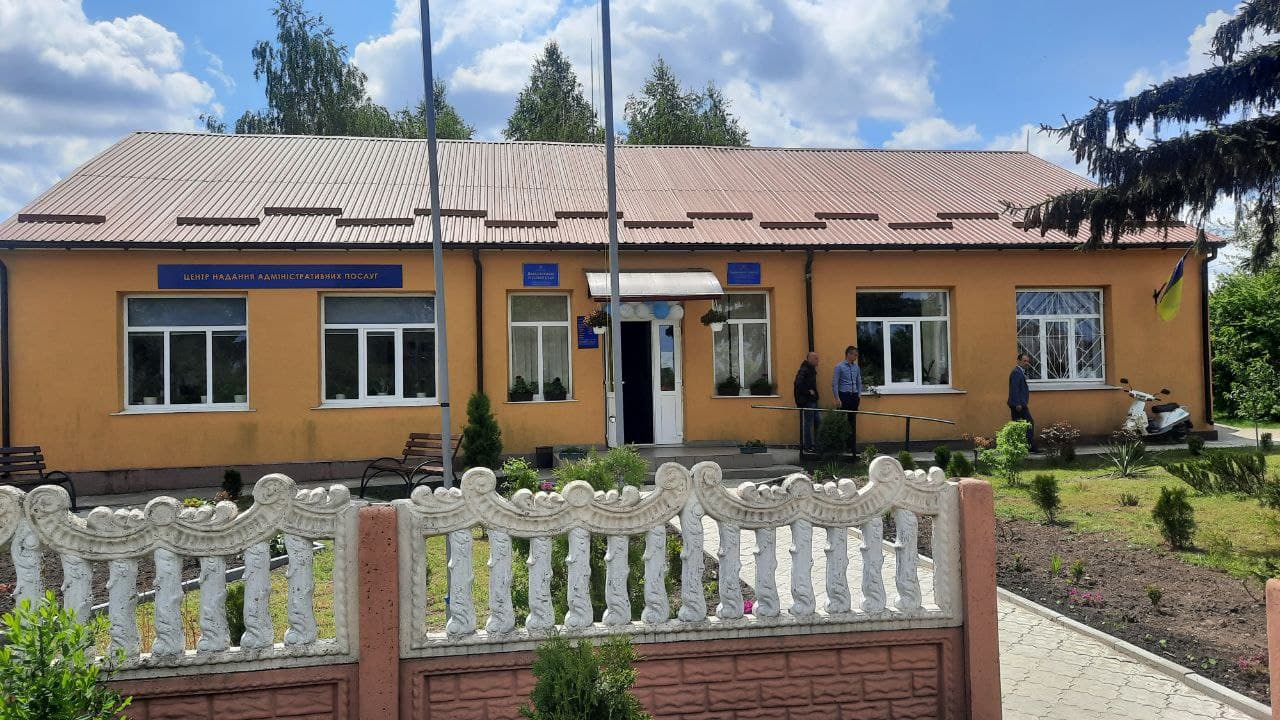 Громада в Дядьковичах розжилася на власний ЦНАП