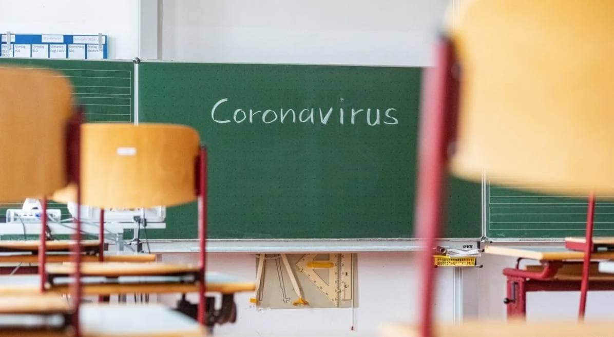 Коли школи можуть повернутися до дистанційного навчання