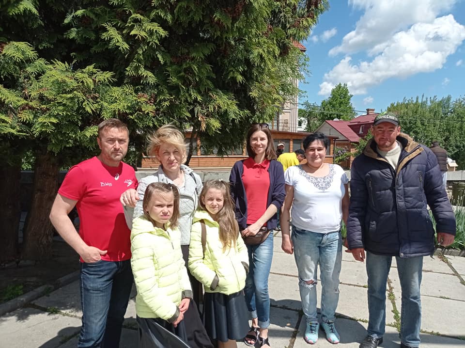 Благодійні обіди у Рівному відбуваються за будь-якої погоди Благодійні обіди у Рівному відбуваються за будь-якої погоди