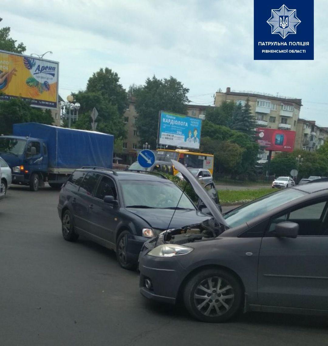 В центрі Рівного сталася ДТП