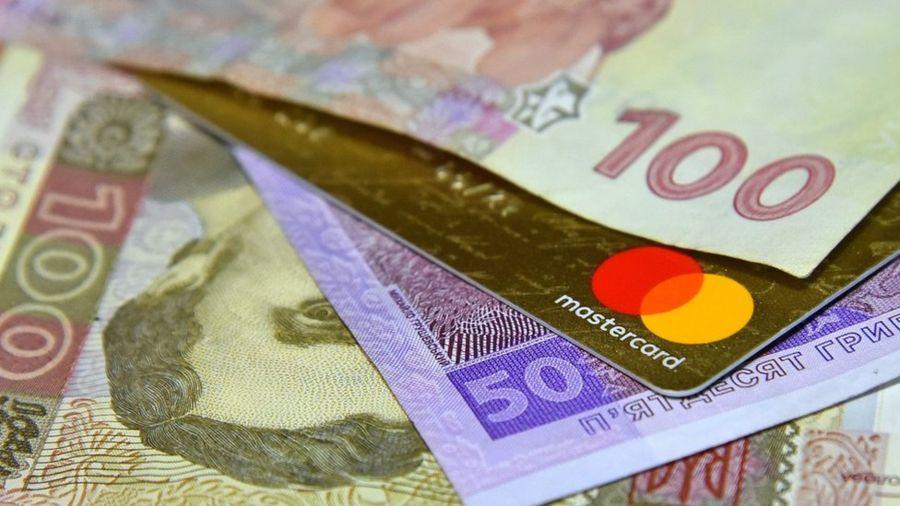 Пенсіонери Рівненщини можуть самостійно обирати спосіб отримання пенсії