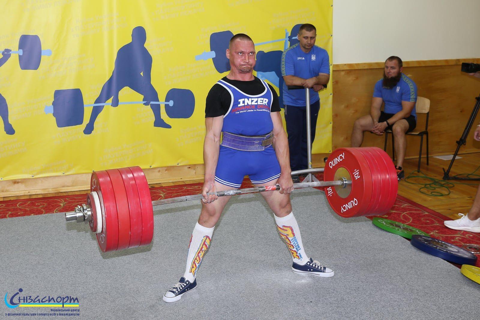 25 золотих нагород завоювали спортсмени Рівненщині у Кубку України з пауерліфтингу та жиму лежачи