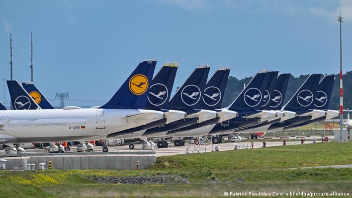 Авіакомпанія Lufthansa звертатиметься до пасажирів гендерно нейтрально