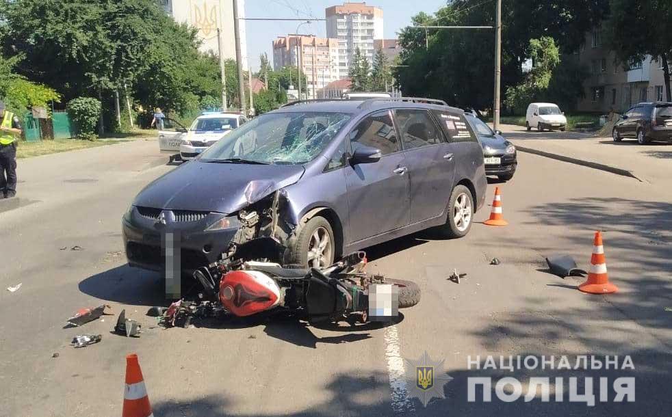 У ДТП у Рівному постраждав неповнолітній мотоцикліст