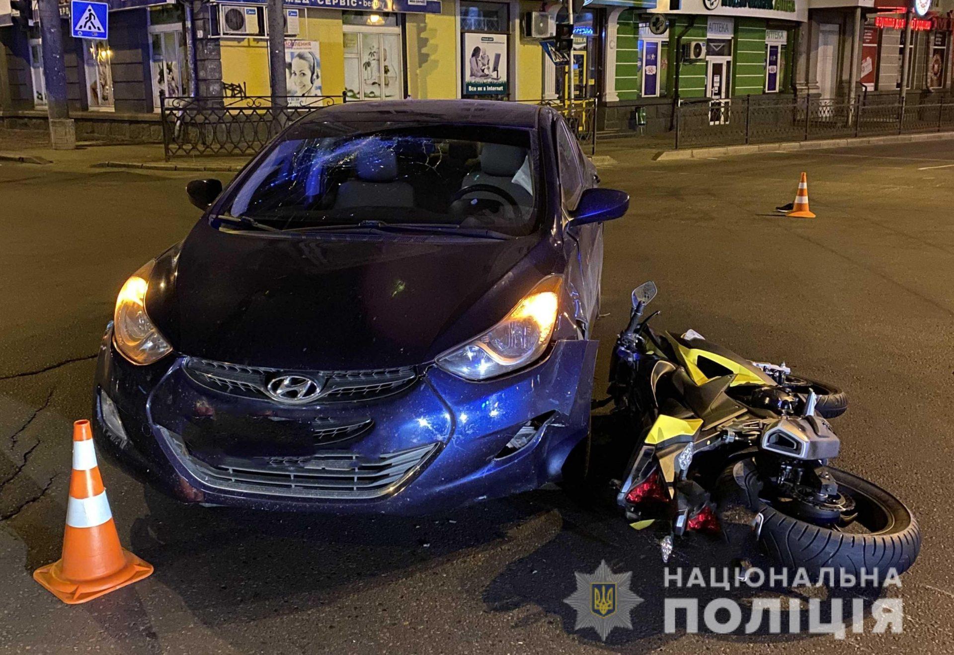 У ДТП в Рівному травмувався мотоцикліст