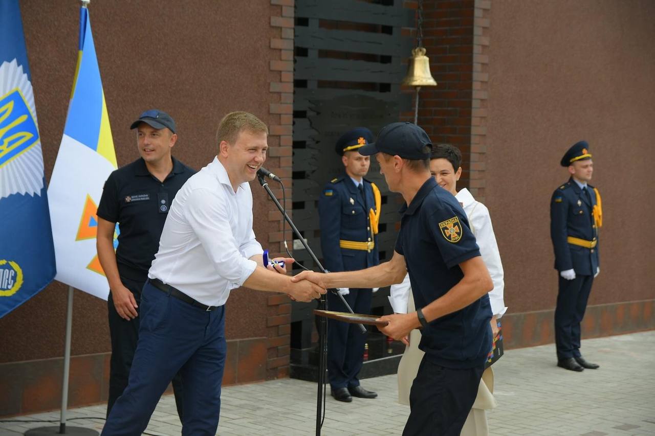 Ключі від 44 квартир отримали рятувальники Рівненщини