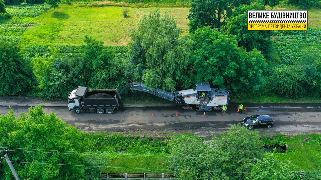 Замість вибоїн на Поліссі з’явиться 8 км якісної дороги
