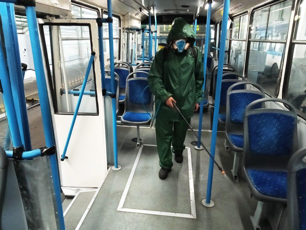 Рівненські тролейбуси щодня дезінфікують вже більше року