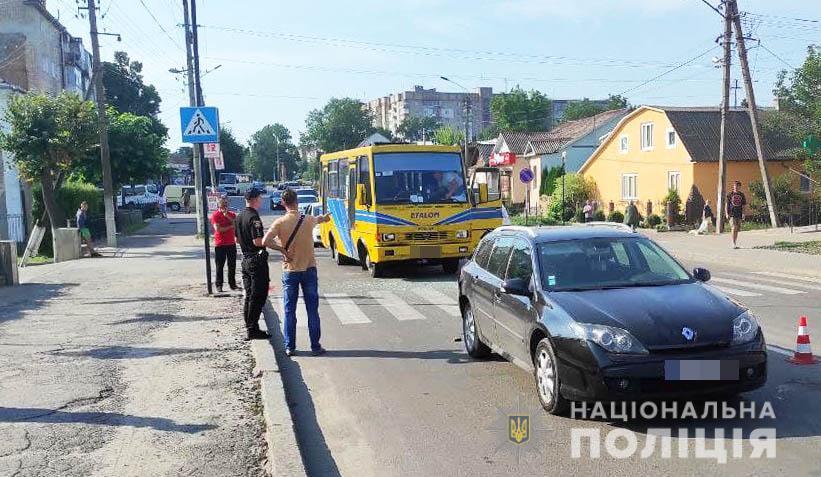 На Рівненщині водії травмували жінку під час переходу вулиці