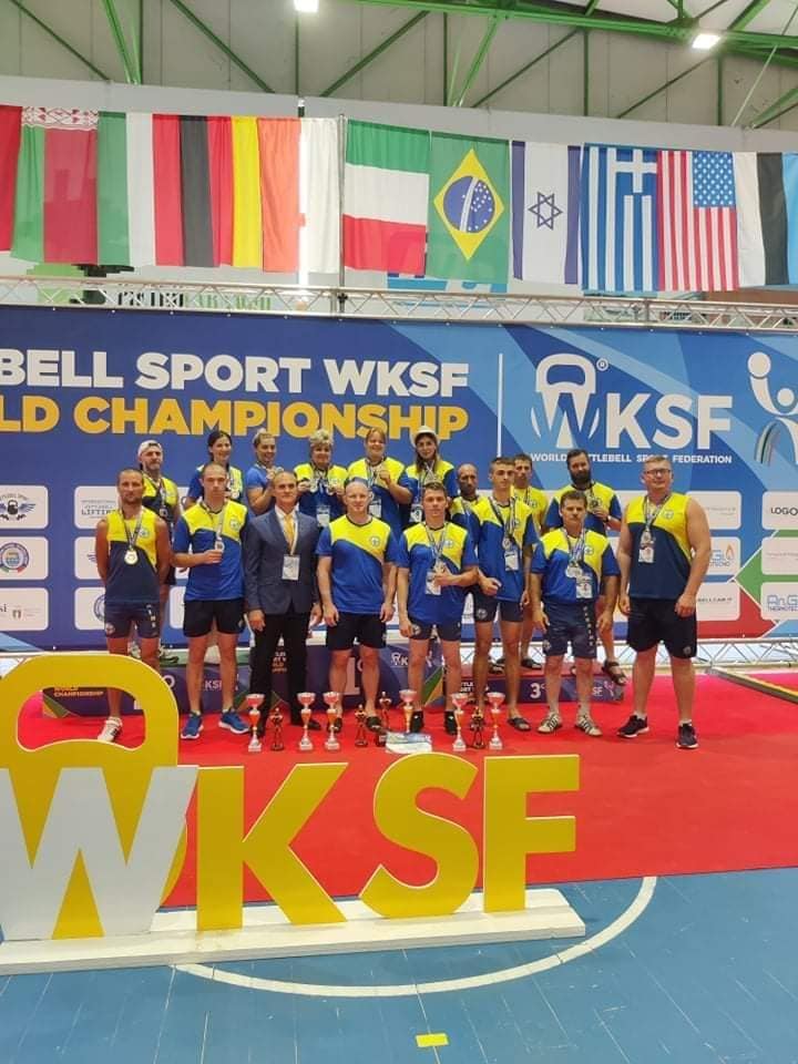 5 золотих медалей завоювали представники Рівненщини на Чемпіонаті світу з гирьового спорту