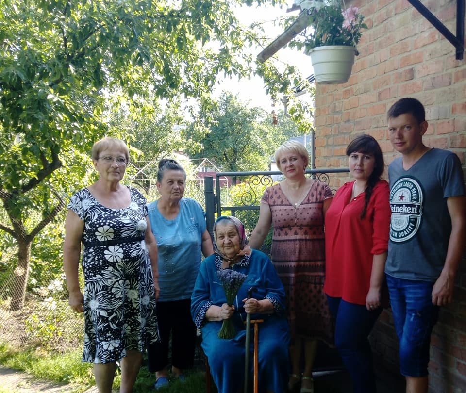 На Рівненщині ветеран праці святкує поважний ювілей