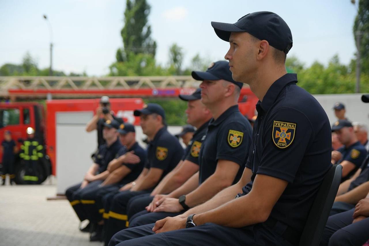 Ключі від 44 квартир отримали рятувальники Рівненщини