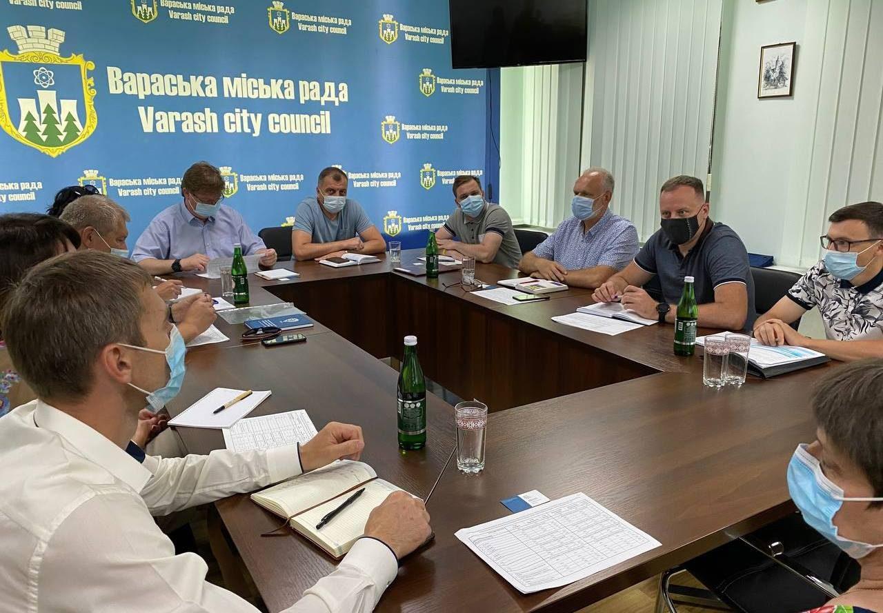 Рівненський університет планує готувати спеціалістів для атомників у Вараші