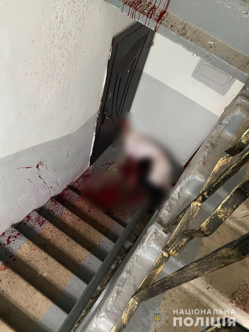 Поліцейські розслідують умисне вбивство рівнянина