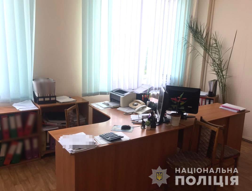 На Рівненщині працівниця лікарні привласнила майже півмільйона гривень