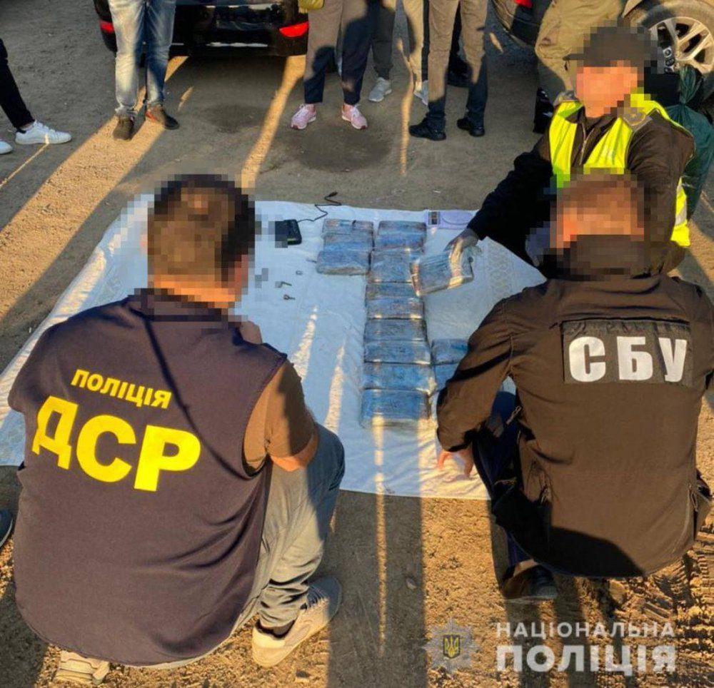 До України ввезли банани з кокаїном на $10 млн