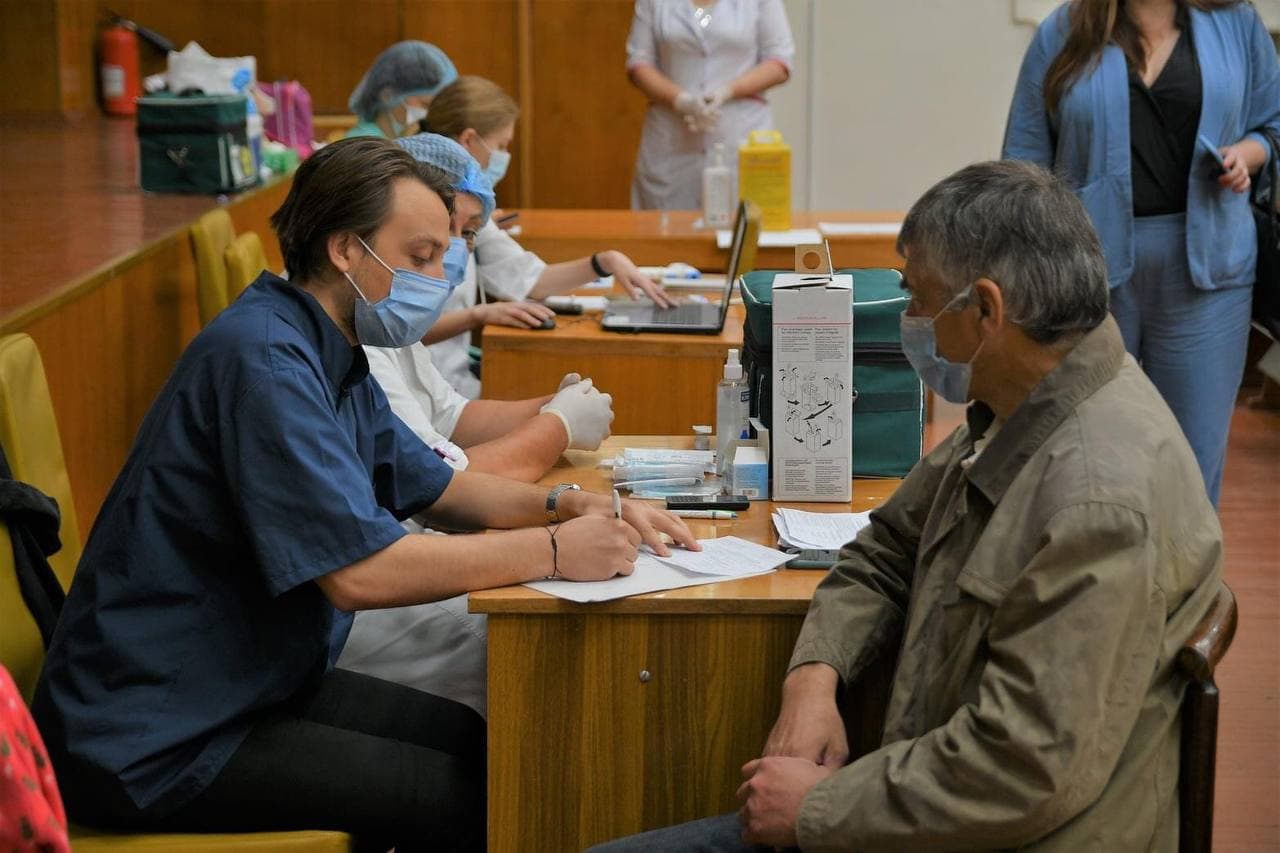 На Рівненщині збільшуються темпи вакцинації