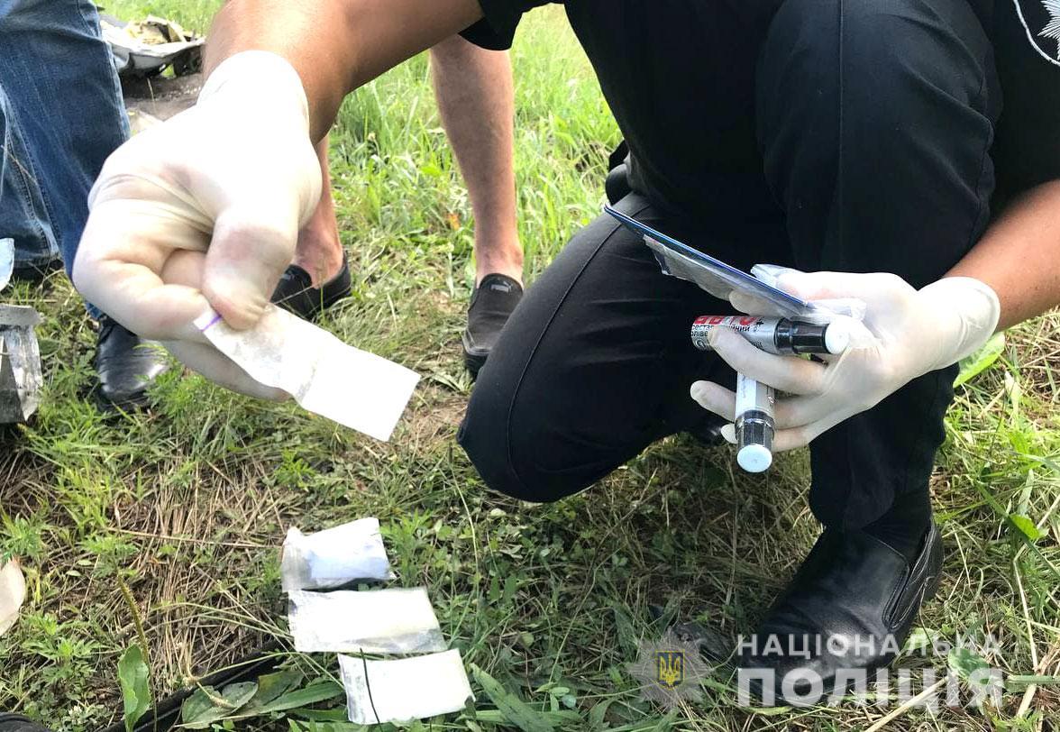 В ДТП на Рівненщині загинув водій легковика, в якому виявили наркотичні речовини