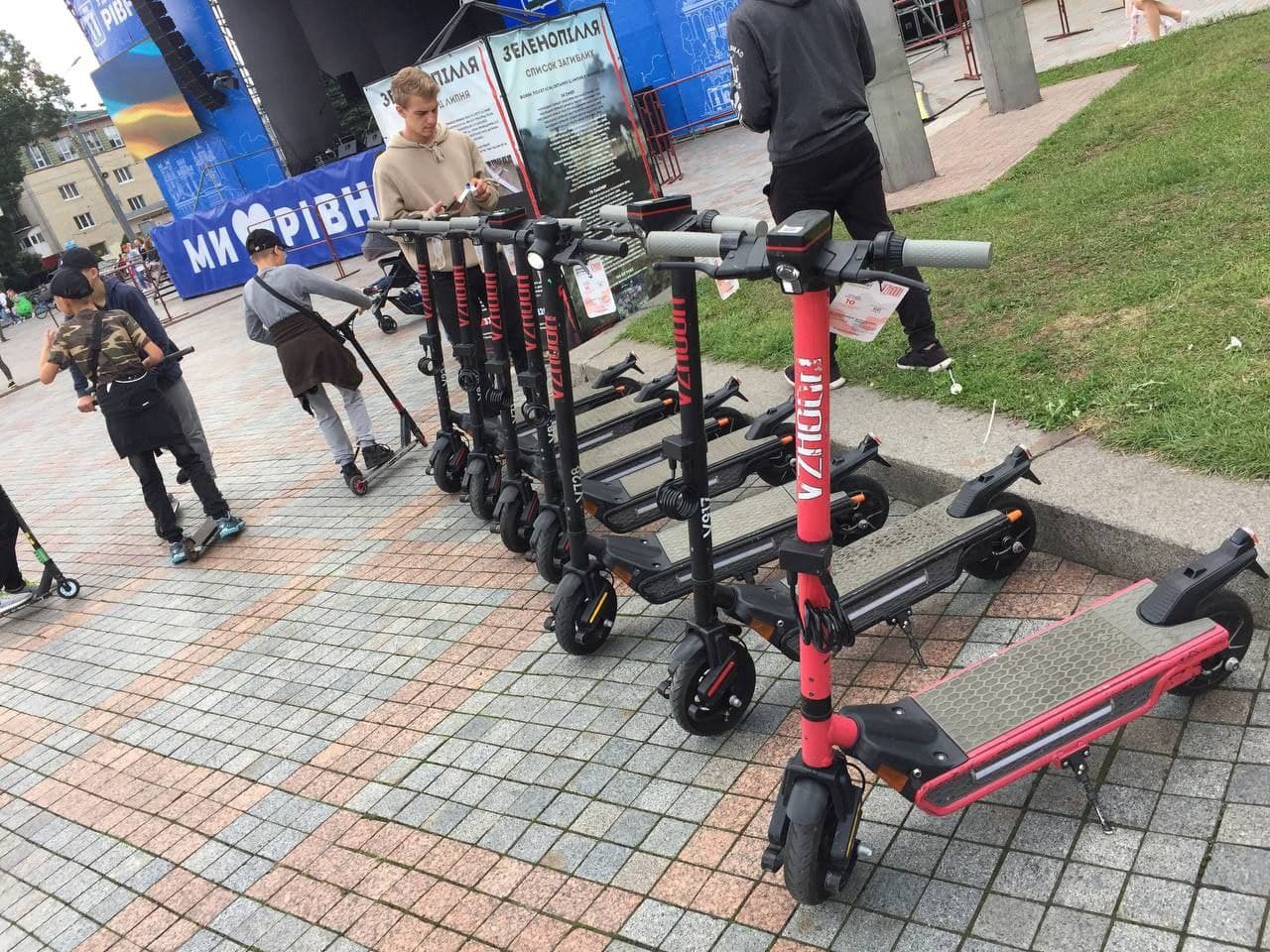 У Рівному освоюють новий транспорт