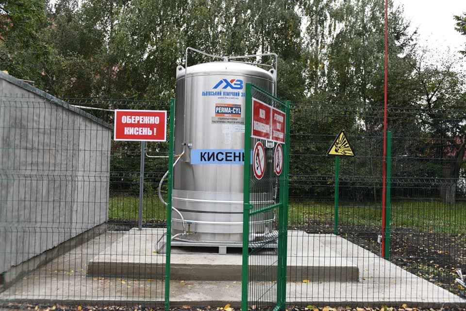 Рівне придбало сучасний кисневий резервуар для другої міської лікарні