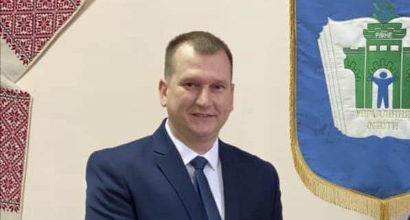 Через недосконалість законодавчих