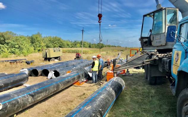Рівнеоблводоканал почав заміну понад 600 метрів водогону на аварійній ділянці