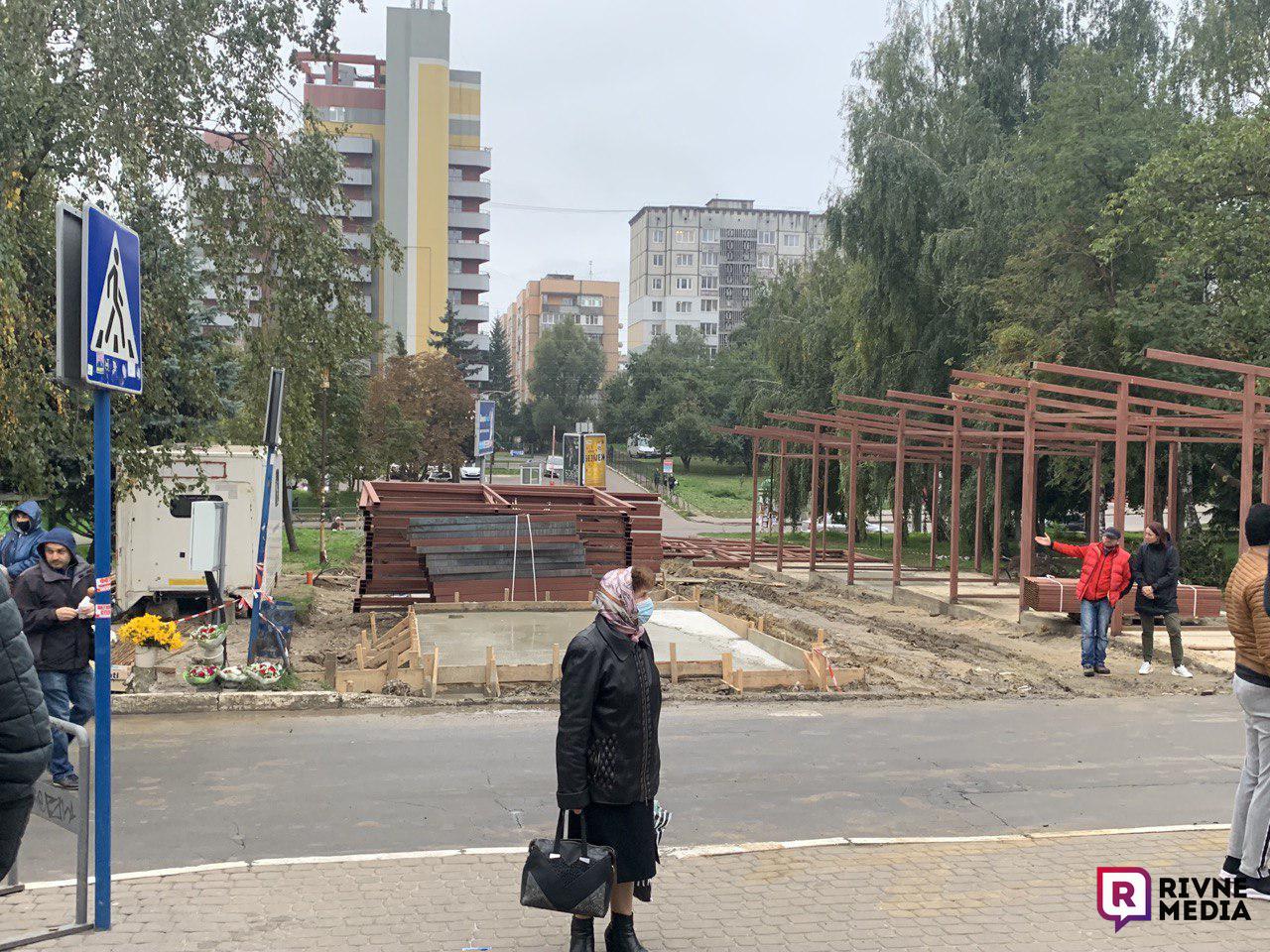 Справу у Рівному повинна розслідувати поліція, а винні мають бути покарані!