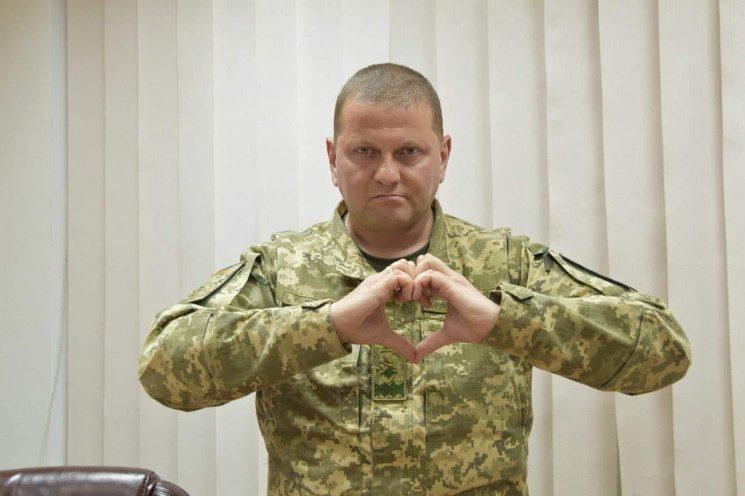 Головнокомандувач ЗСУ хоче проїхатися на танку по Червоній площі