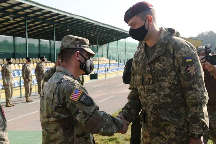 Багатонаціональні військові підрозділи звільнятимуть місто, захоплене бойовиками