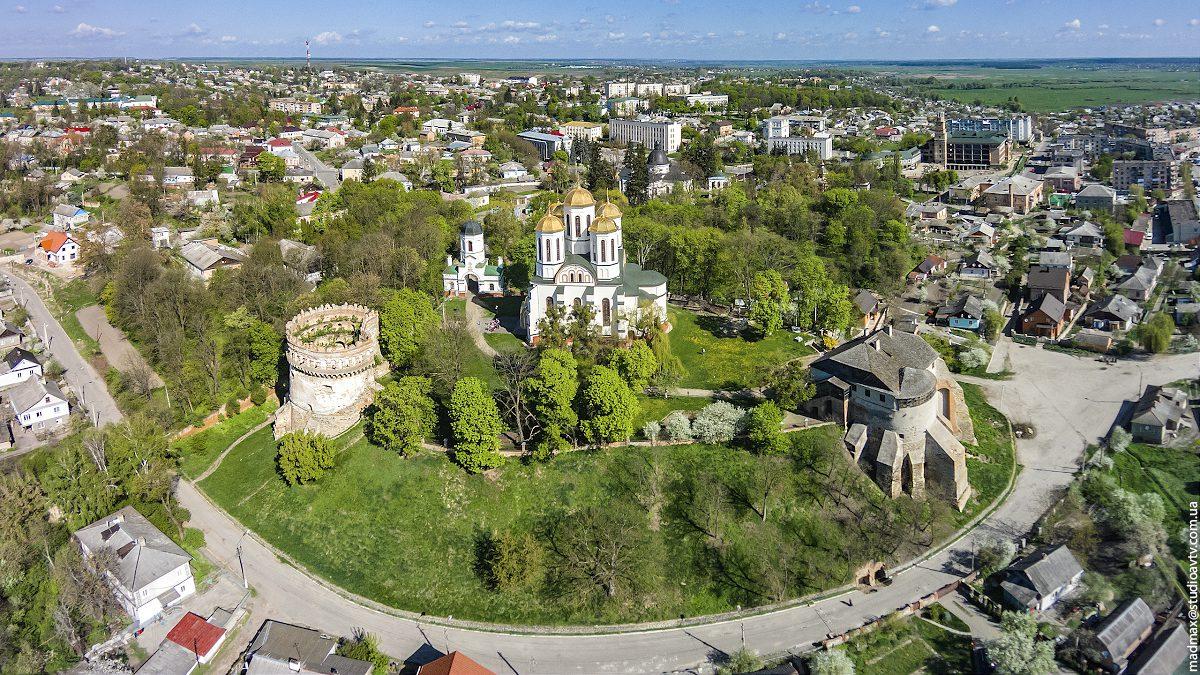Через махінації забудовника бюджет Острога недоотримав понад 175 тисяч гривень
