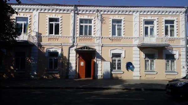 У Рівному не стихають суперечки довкола міської музичної школи №1 У Рівному не стихають суперечки довкола міської музичної школи №1