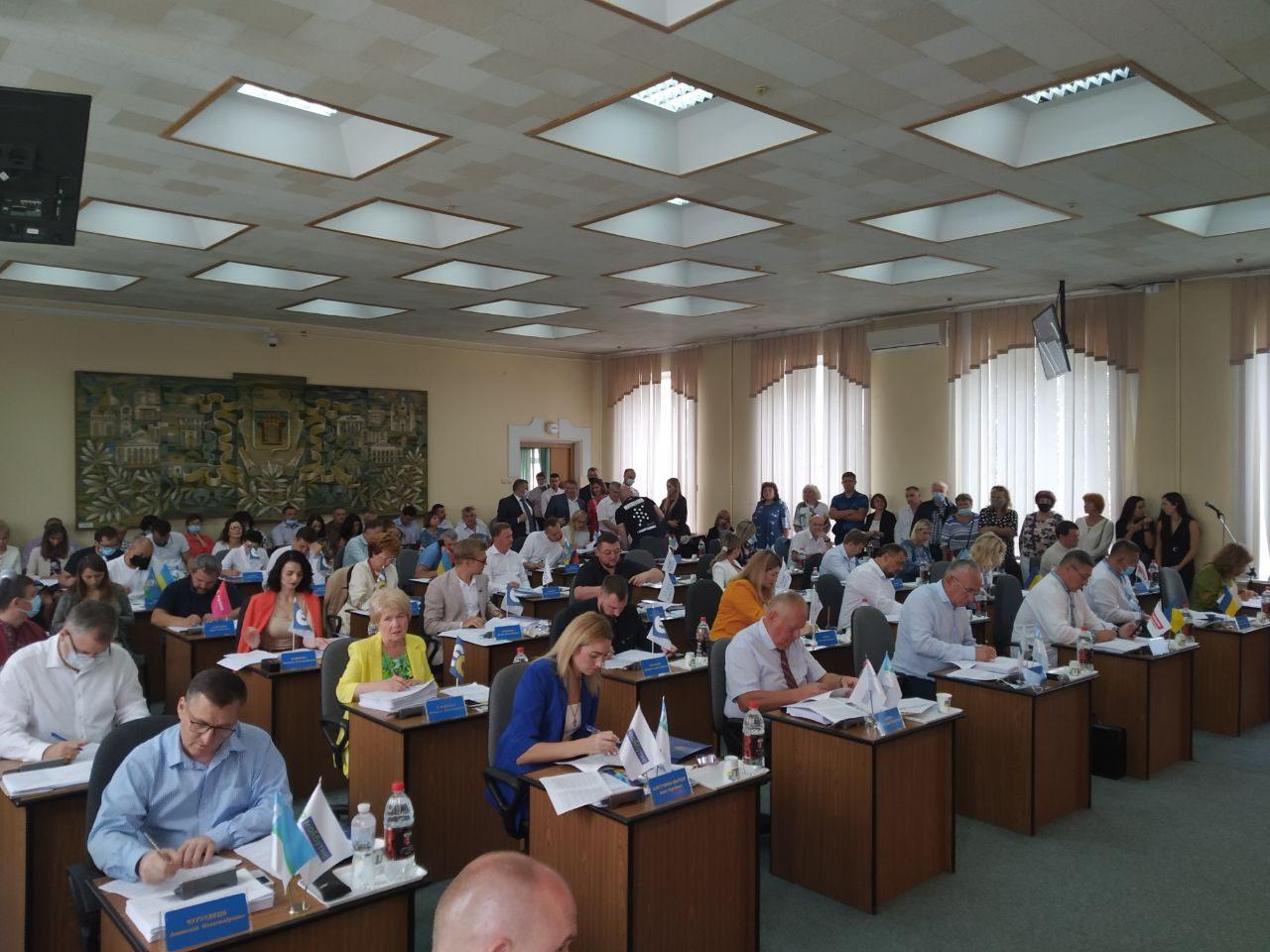 Рівнерада збереться на позачергову сесію через скандальну будову на вул. Київській