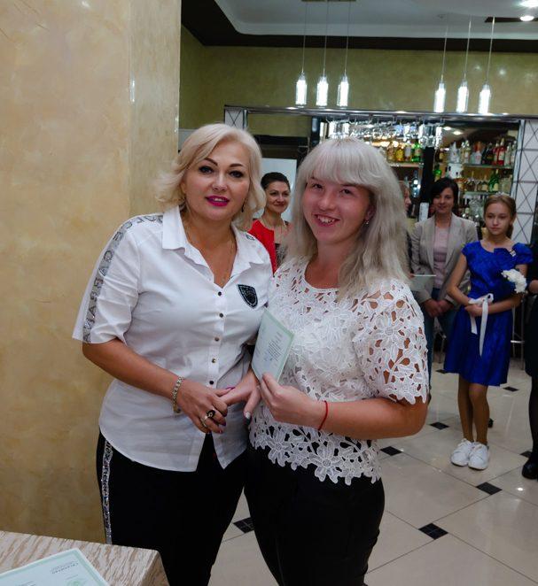 Кваліфіковані перукарі та візажисти презентували свою майстерність роботодавцям Рівненщини