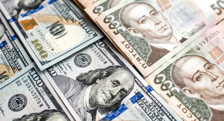Стало відомо яким буде курс долара наступного тижня