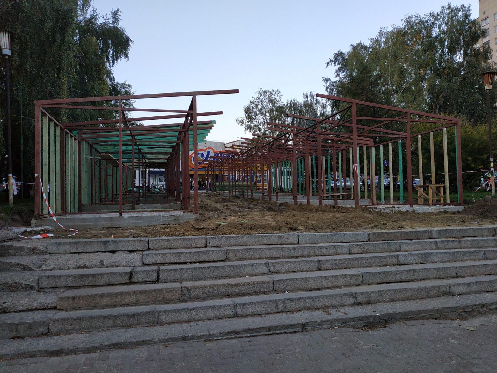 У Рівному на Київській хочуть створити сквер на місці скандального будівництва кіосків