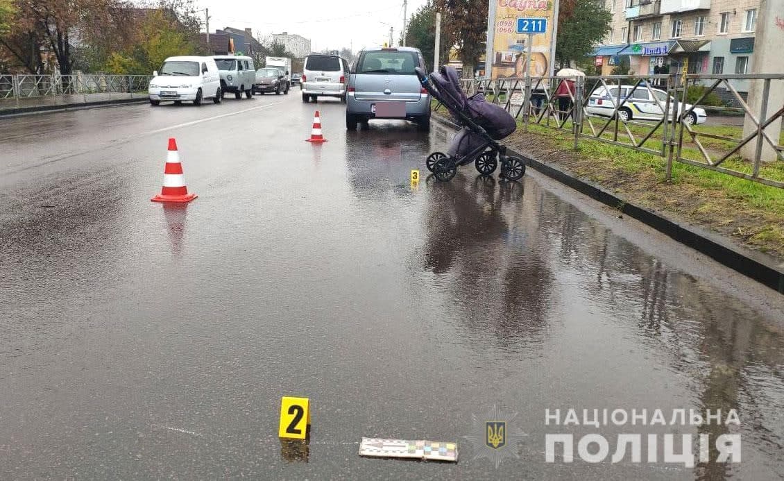 Малюка під час автопригоди на Рівненщині врятував пасок