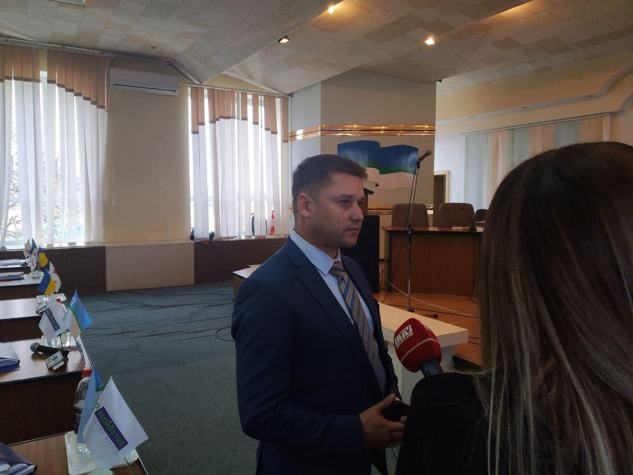 Олександр Третяк: «Будемо шукати варіанти компенсації за тепло та можливості переходу на альтернатівні види палива» Олександр Третяк: «Будемо шукати варіанти компенсації за тепло та можливості переходу на альтернатівні види палива»