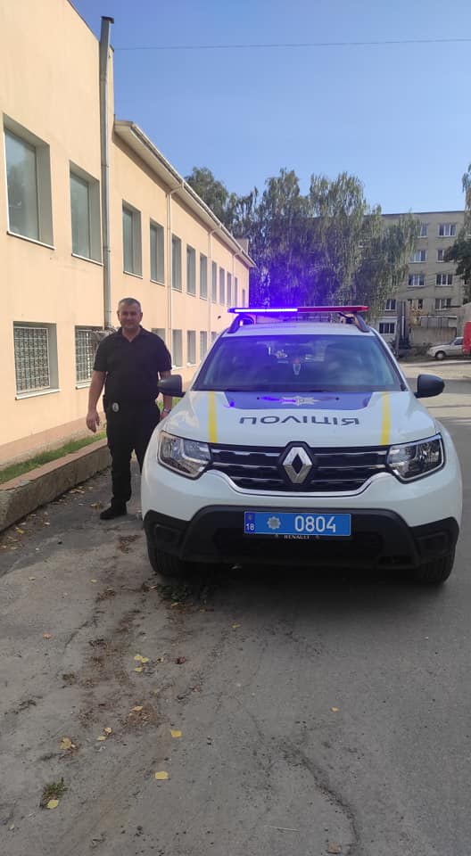Жителька Рівного подякувала поліцейському через соціальну мережу