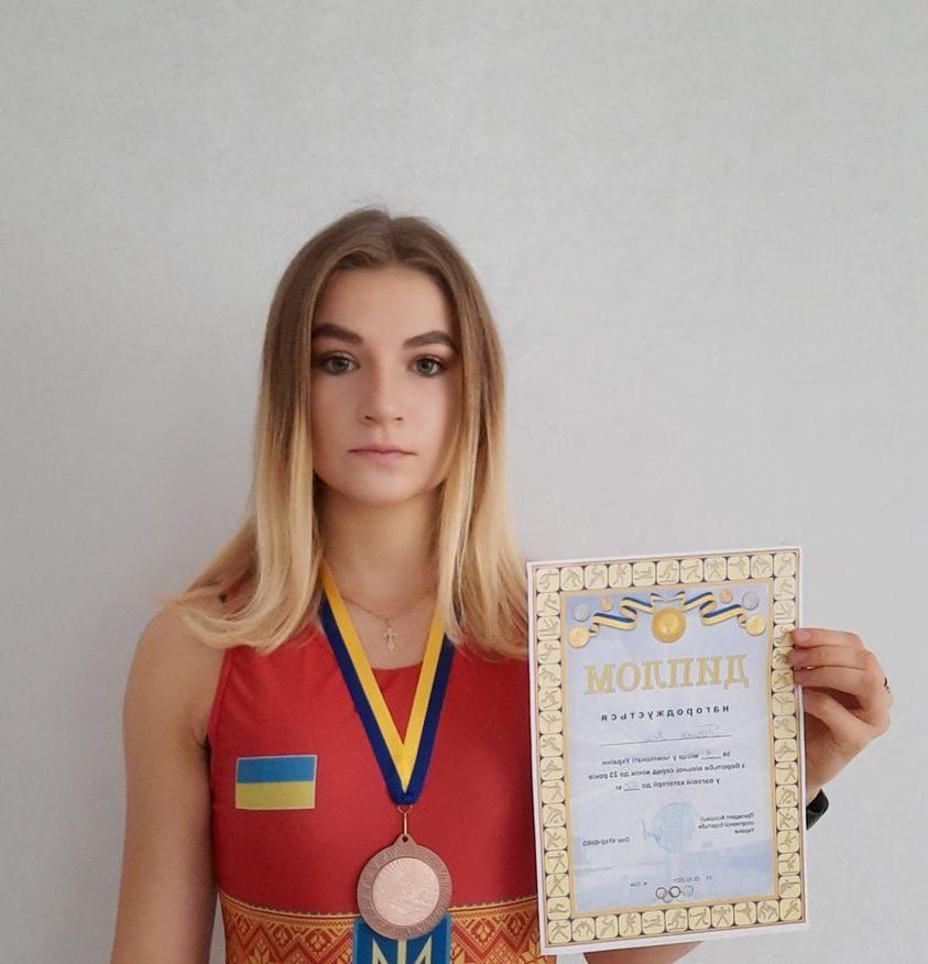 Борчиня з Рівненщини стала бронзовою призеркою Чемпіонату України
