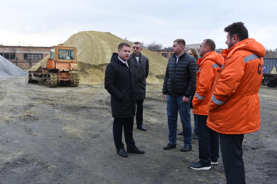 Комунальники Рівного прозвітували про готовність до зими