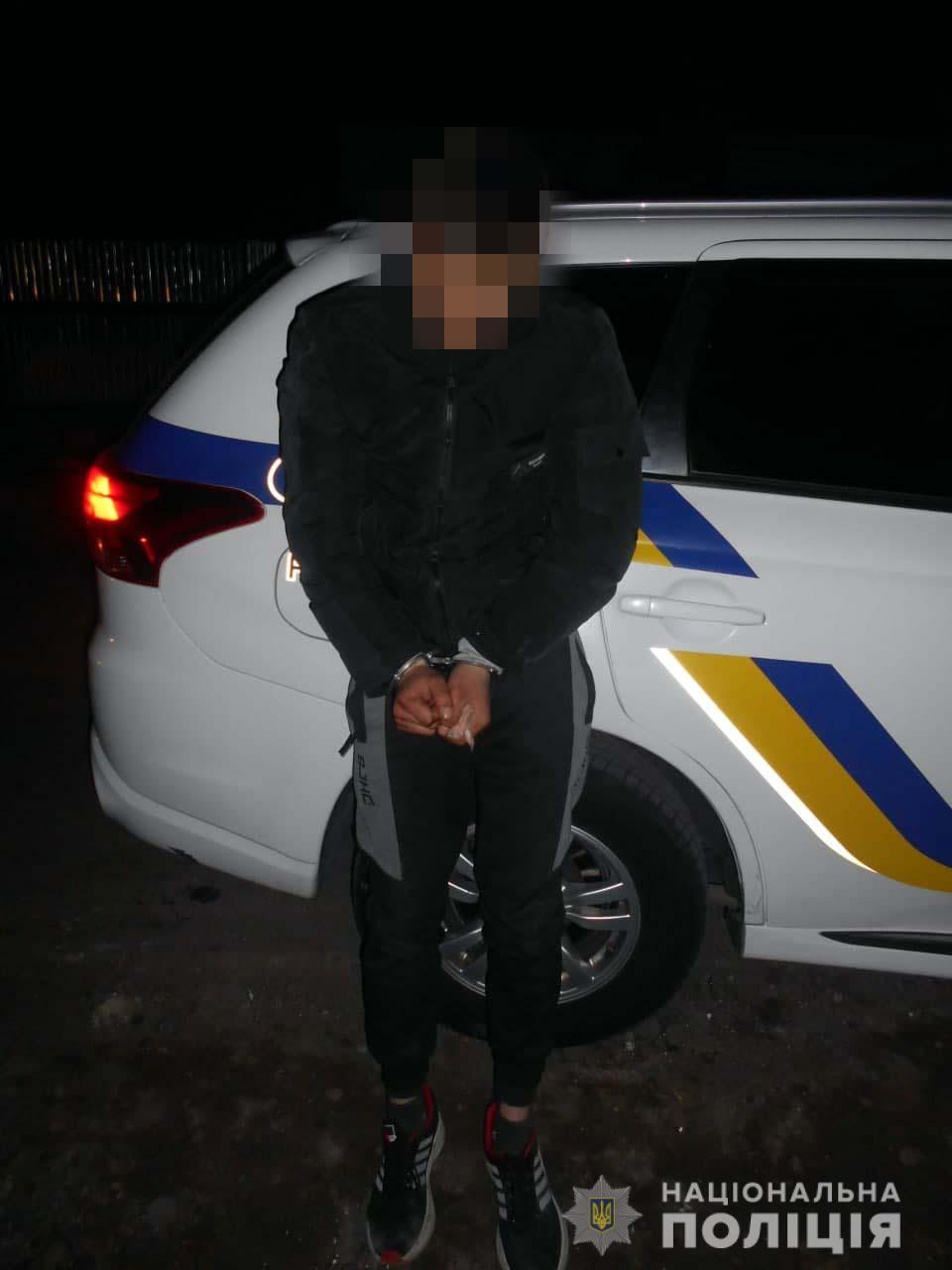 Рівнянина затримали за черговий угон і завдані тілесні ушкодження поліцейському