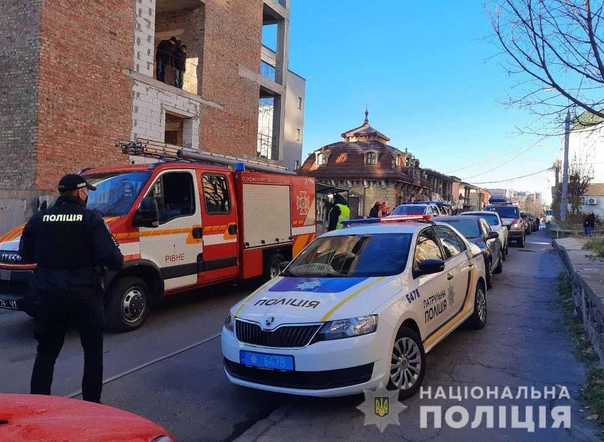 В Рівному невідомі повідомили про замінування міського суду