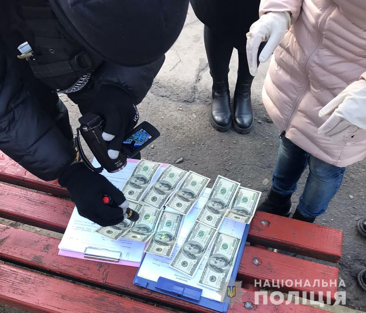 В Рівному затримано злочинну групу за вимагання хабарів від призовників за медичні довідки