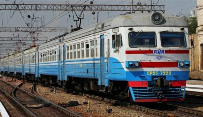 В ОДА роз’яснили хто зможе їздити у приміських електричках