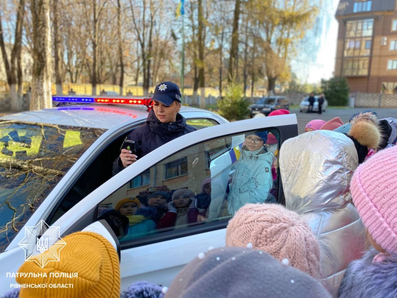 Шкільні офіцери поліції відвідують навчальні заклади Рівного