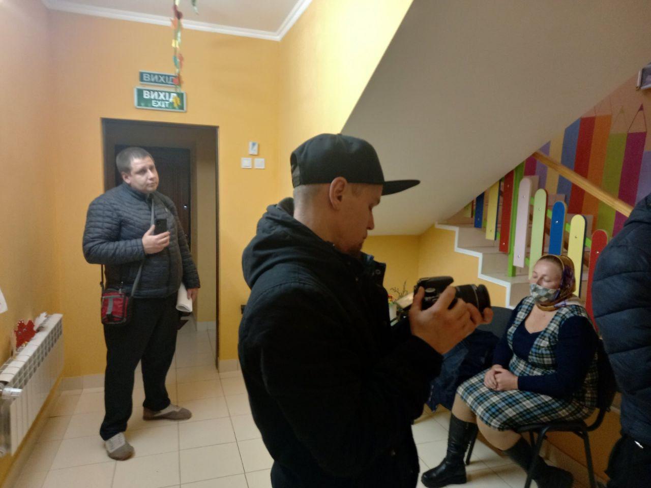 Роботу дитсадка у Рівному на пів дня заблокували невідомі (фото+відео)